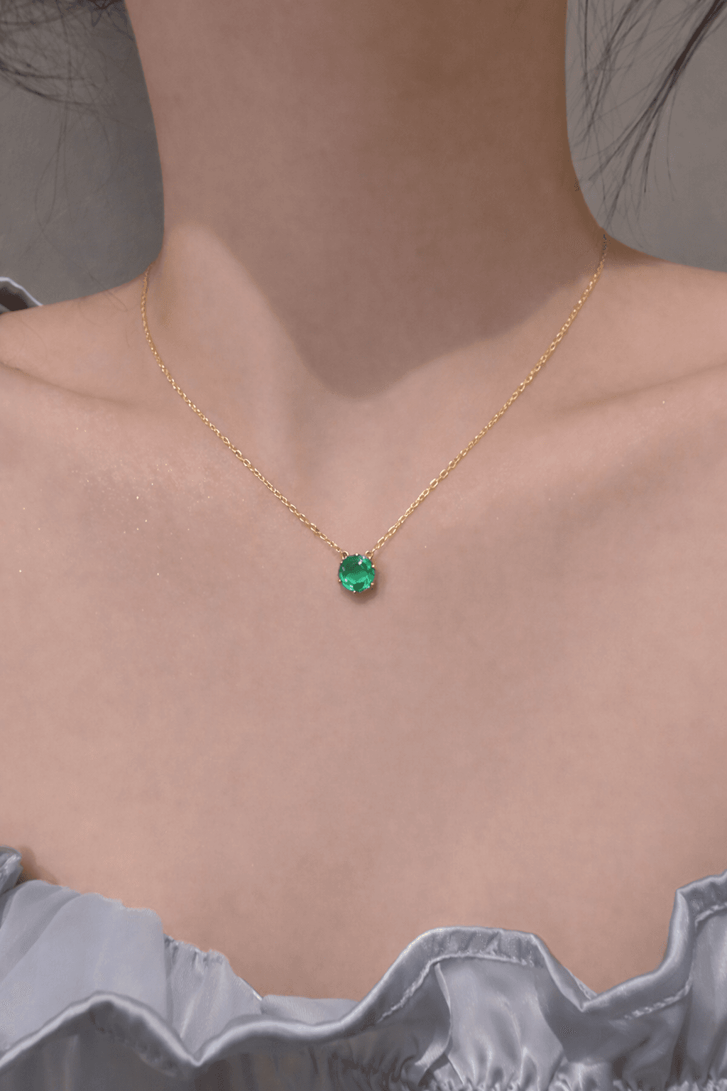 Emerald Solitaire Glow Necklace - View 1